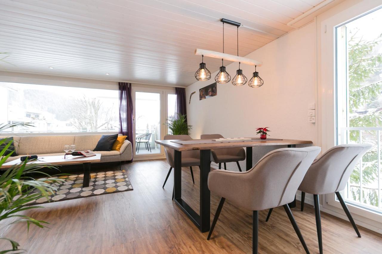Spirit Apartments - Balkon - Bergsicht - Parkplatz Енгелберг Екстериор снимка